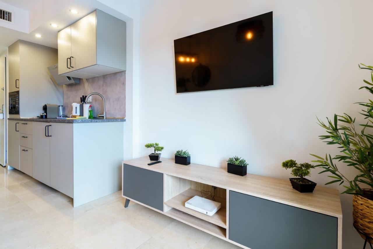 2Nd Line From The Beach , Seaviews + Parking &Pool Benalmádena Eksteriør billede