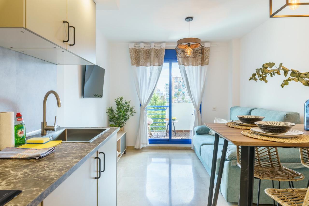 2Nd Line From The Beach , Seaviews + Parking &Pool Benalmádena Eksteriør billede