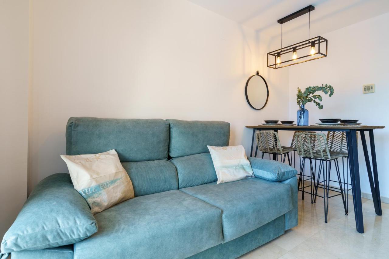 2Nd Line From The Beach , Seaviews + Parking &Pool Benalmádena Eksteriør billede