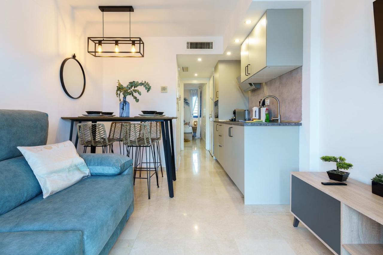 2Nd Line From The Beach , Seaviews + Parking &Pool Benalmádena Eksteriør billede