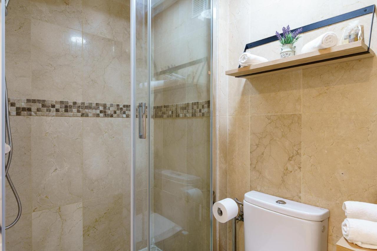 2Nd Line From The Beach , Seaviews + Parking &Pool Benalmádena Eksteriør billede